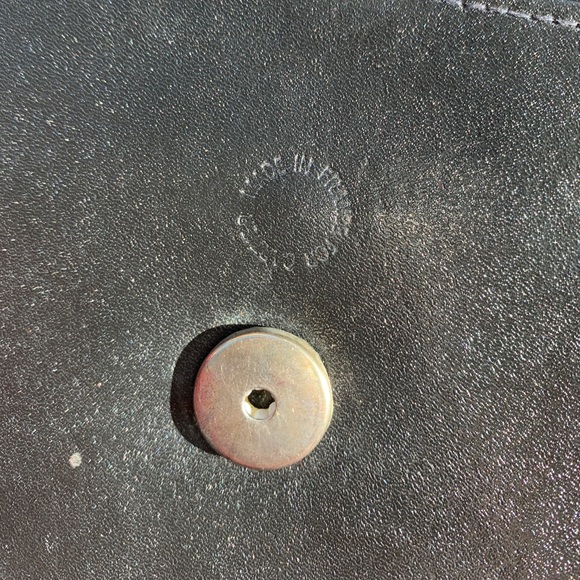 🌼SOLD 🌼 Vintage Cartier cross-body bag - Picture 4 of 9